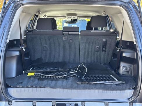 Used 2020 Toyota 4Runner SR5 image 23