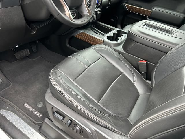 Used 2022 Chevrolet Silverado 1500 High Country w/ Safety Package II AWD/4WD image 44