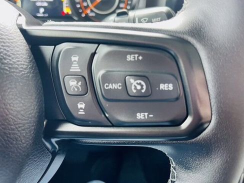Used 2026 Jeep Wrangler Unlimited Sport AWD/4WD image 22