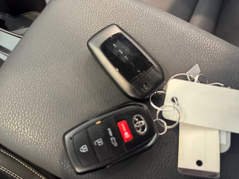 Certified 2025 Toyota Camry SE w/ Multimedia Upgrade Package image 25