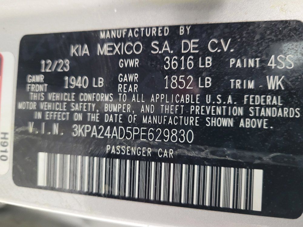 Used 2023 Kia Rio LX FWD image 33