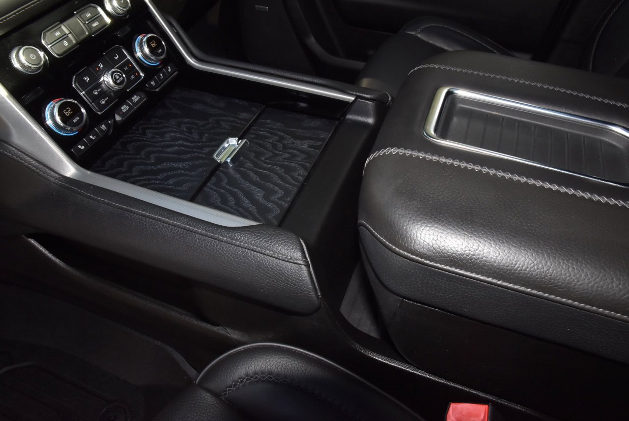 Used 2022 GMC Yukon Denali RWD image 33