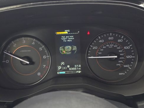 Used 2023 Subaru Crosstrek 2.0i AWD/4WD image 24