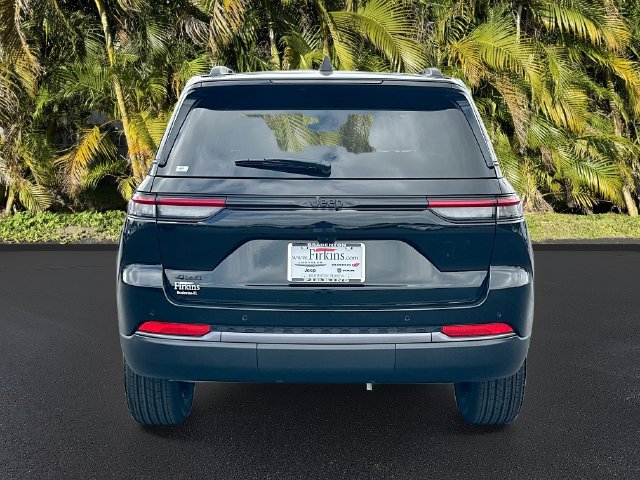 New 2026 Jeep Grand Cherokee Altitude AWD/4WD image 4