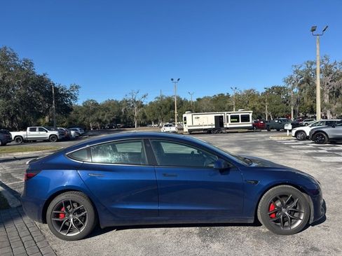 Used 2022 Tesla Model 3 Performance image 6