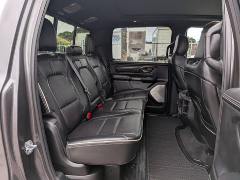 Used 2021 RAM 1500 Limited AWD/4WD image 9