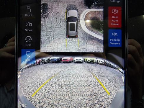New 2026 Volvo XC40 B5 Ultra w/ Protection Package Premier AWD/4WD image 24