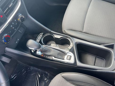 Used 2025 Buick Encore GX Preferred image 35