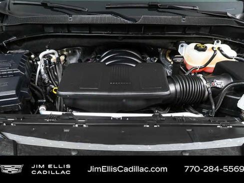 Used 2025 Chevrolet Tahoe LT AWD/4WD image 34