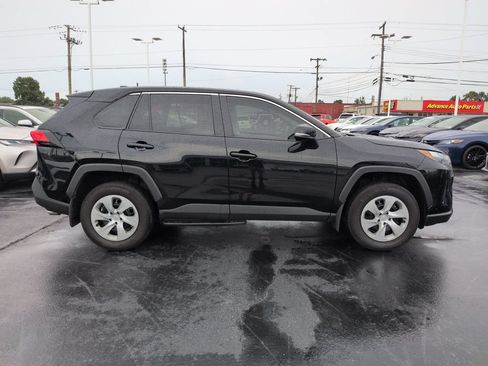 Certified 2025 Toyota RAV4 LE AWD/4WD image 6