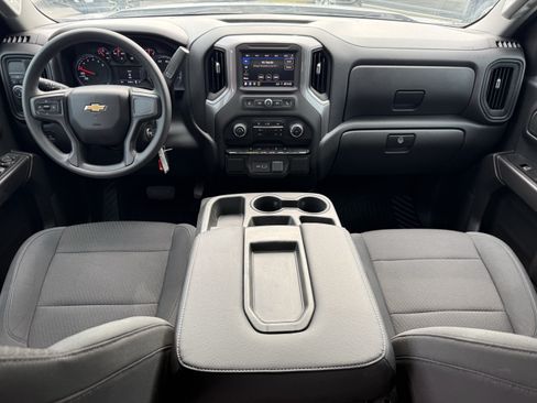 Used 2022 Chevrolet Silverado 1500 Custom RWD image 12