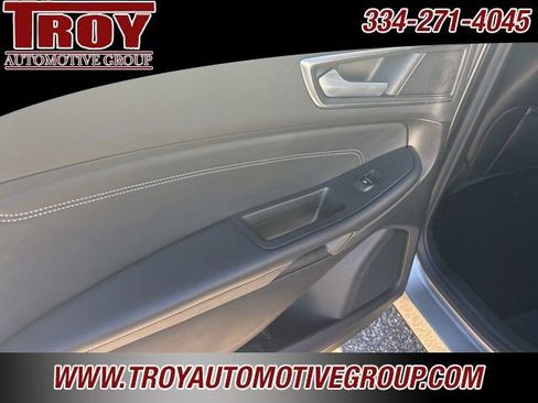 Used 2022 Ford Edge Titanium w/ Equipment Group 301A image 29