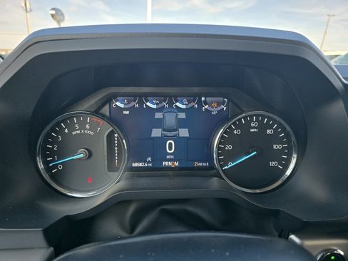 Used 2024 Ford Expedition XLT image 14