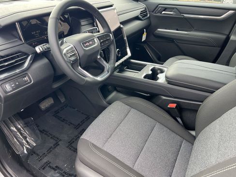 New 2026 GMC Acadia Elevation FWD image 9