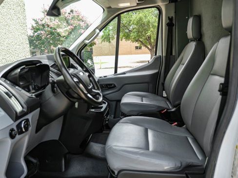 Used 2019 Ford Transit 350 148 Medium Roof RWD image 3