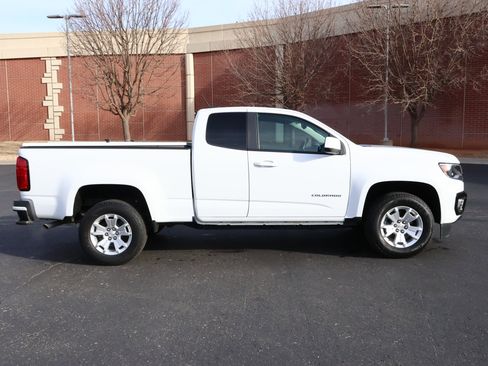 Used 2022 Chevrolet Colorado LT w/ Fleet Safety Package image 28