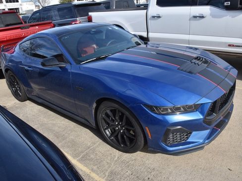 Used 2024 Ford Mustang GT Premium w/ GT Performance Package image 5