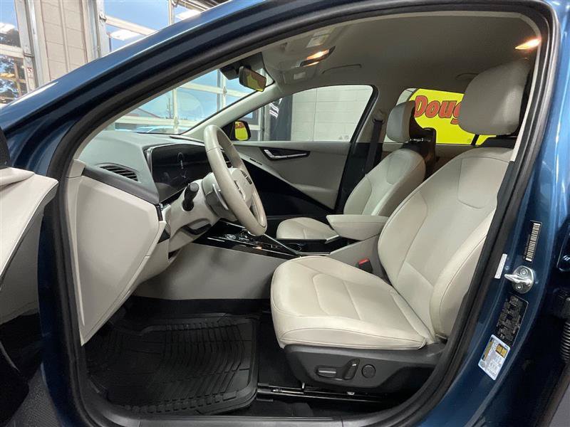 Used 2023 Kia Niro Wind FWD image 10
