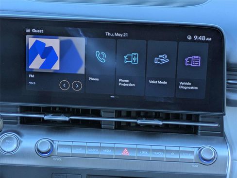 Used 2025 Hyundai Kona SEL FWD image 20