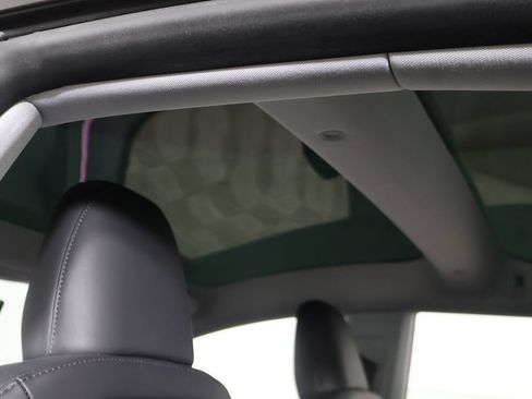 Used 2024 Tesla Model 3 Long Range RWD image 19
