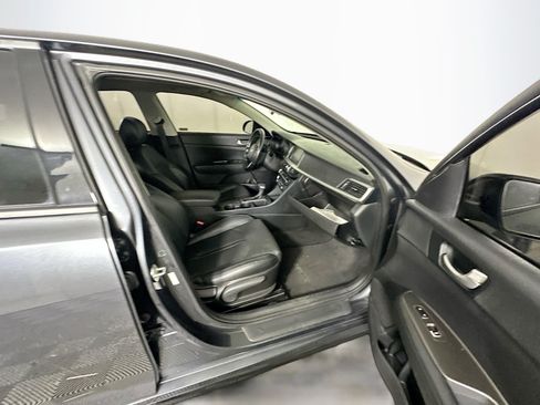 Used 2020 Kia Optima SE FWD image 30