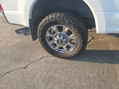 Used 2021 Ford F350 Lariat w/ Lariat Ultimate Package image 16