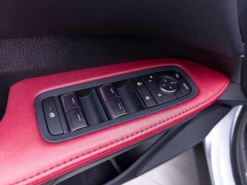 Used 2024 Lexus RX 500h F Sport w/ Convenience Package AWD/4WD image 19