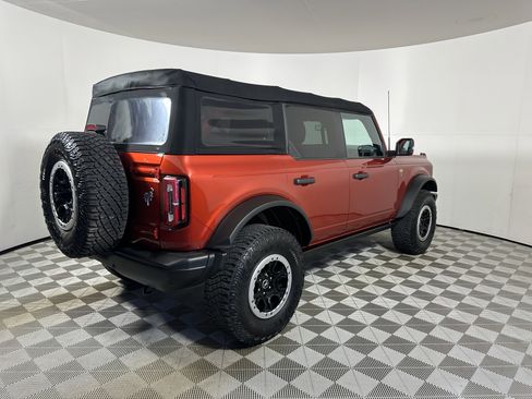 Used 2022 Ford Bronco Badlands w/ Sasquatch Package image 7