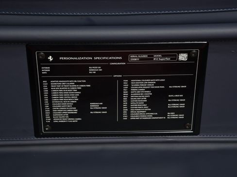 Used 2020 Ferrari 812 Superfast RWD image 10