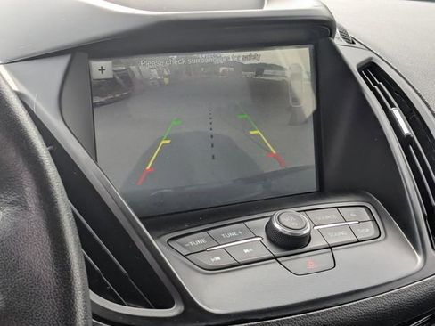 Used 2018 Ford Escape SEL image 20