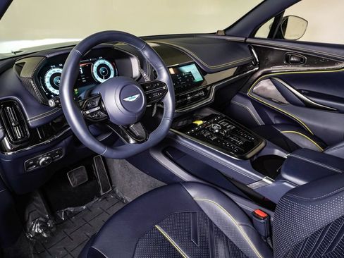 Used 2026 Aston Martin DBX 707 AWD/4WD image 24