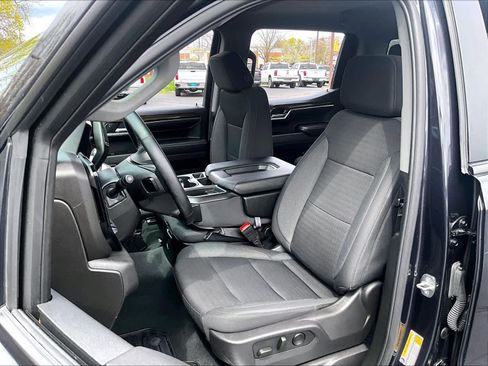 Used 2024 Chevrolet Silverado 1500 LT image 10