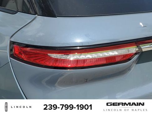 Certified 2023 Lincoln Corsair Reserve w/ Equipment Group 201A AWD/4WD image 15