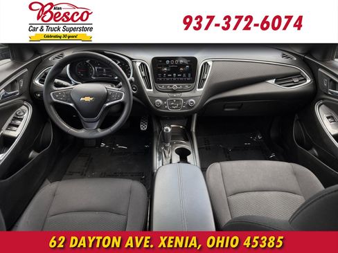 Used 2016 Chevrolet Malibu LT FWD image 8
