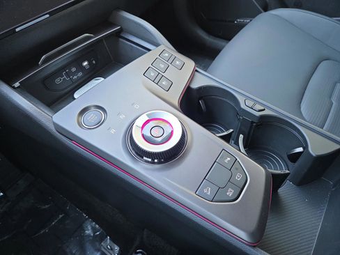 New 2026 Kia Sportage SX Prestige AWD/4WD image 35