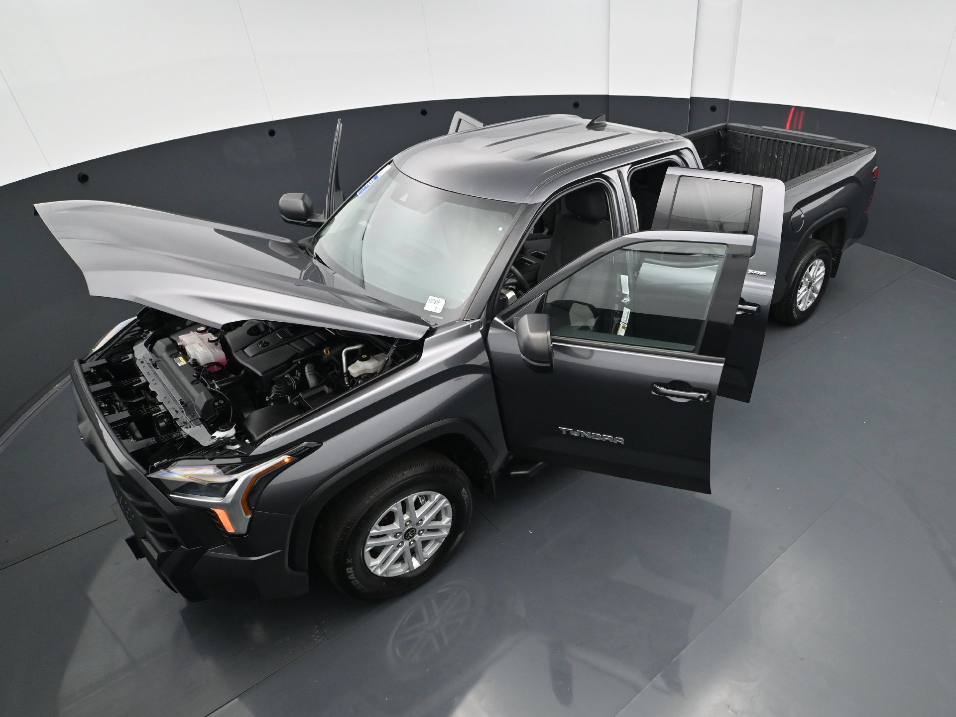 Used 2023 Toyota Tundra SR5 AWD/4WD image 38