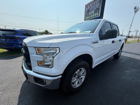 Used 2017 Ford F150 XL w/ Equipment Group 101A Mid AWD/4WD image 8