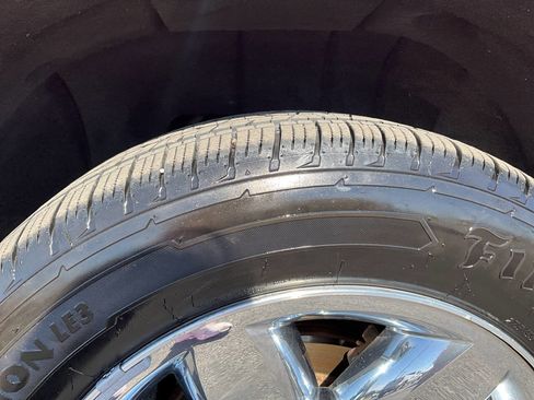 Used 2017 GMC Sierra 1500 SLT w/ Suspension Package, Off-Road image 32