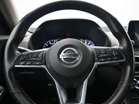 Used 2022 Nissan Sentra SR FWD image 10