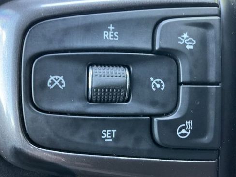 Used 2023 Chevrolet Silverado 1500 High Country w/ Technology Package image 14