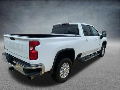 Used 2023 Chevrolet Silverado 2500 LT w/ Convenience Package AWD/4WD image 8