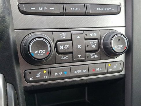 Used 2012 Honda Pilot EX-L image 19