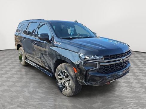 Used 2021 Chevrolet Tahoe Z71 image 2