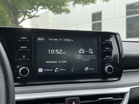 Used 2021 Kia K5 LX FWD image 23
