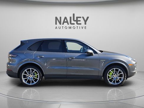 Used 2019 Porsche Cayenne E-Hybrid image 6