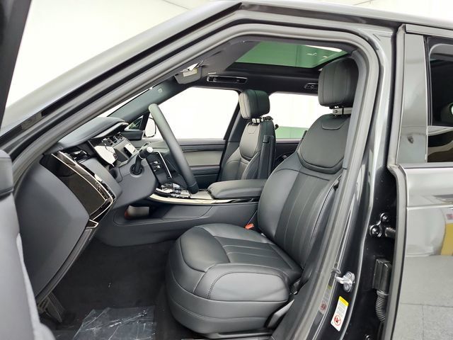 New 2026 Land Rover Range Rover Sport SE AWD/4WD image 21