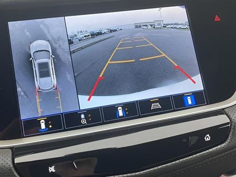 Certified 2022 Cadillac XT5 Sportv w/ Technology Package image 16