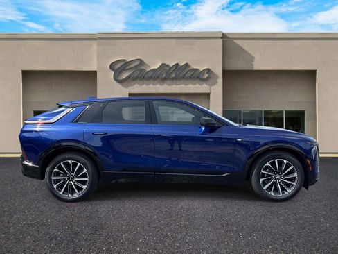 New 2026 Cadillac Lyriq Sport RWD image 2