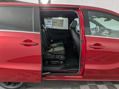 New 2026 Honda Odyssey Sport-L image 34