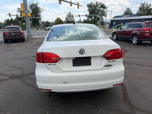 Used 2013 Volkswagen Jetta SEL FWD image 8
